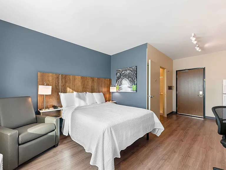 Studio Suite - 1 King Bed