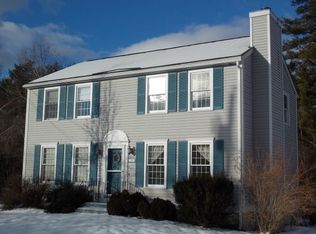 318 Megan Dr, Manchester, NH 03109