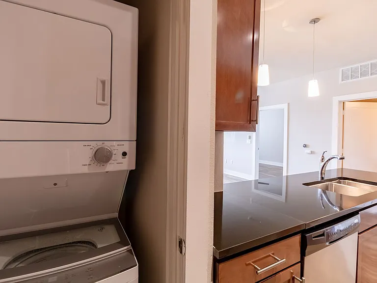 3016 Guadalupe St #208 — Photo 23