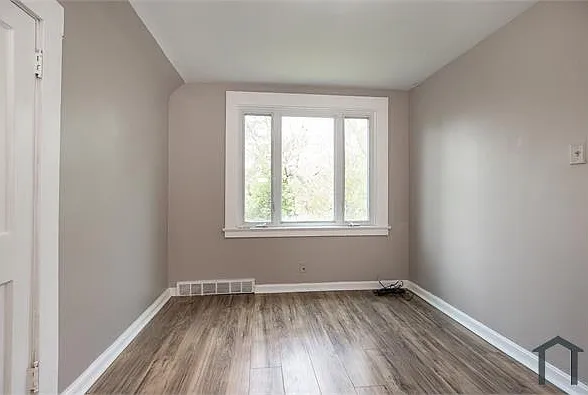 3408 E 140th St #2 — Photo 7