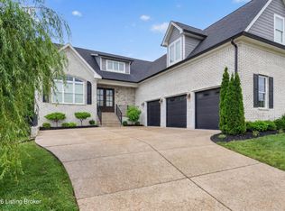 6613 Nightingale Bluff Ln, Louisville, KY 40241