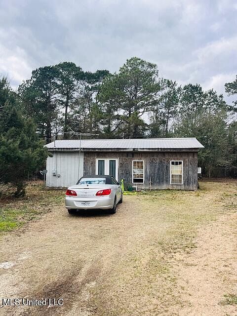 1st image of 27 Spice St