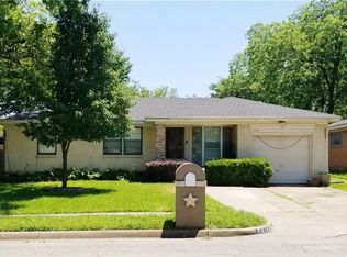 8814 Jennie Lee Ln, Dallas, TX 75227