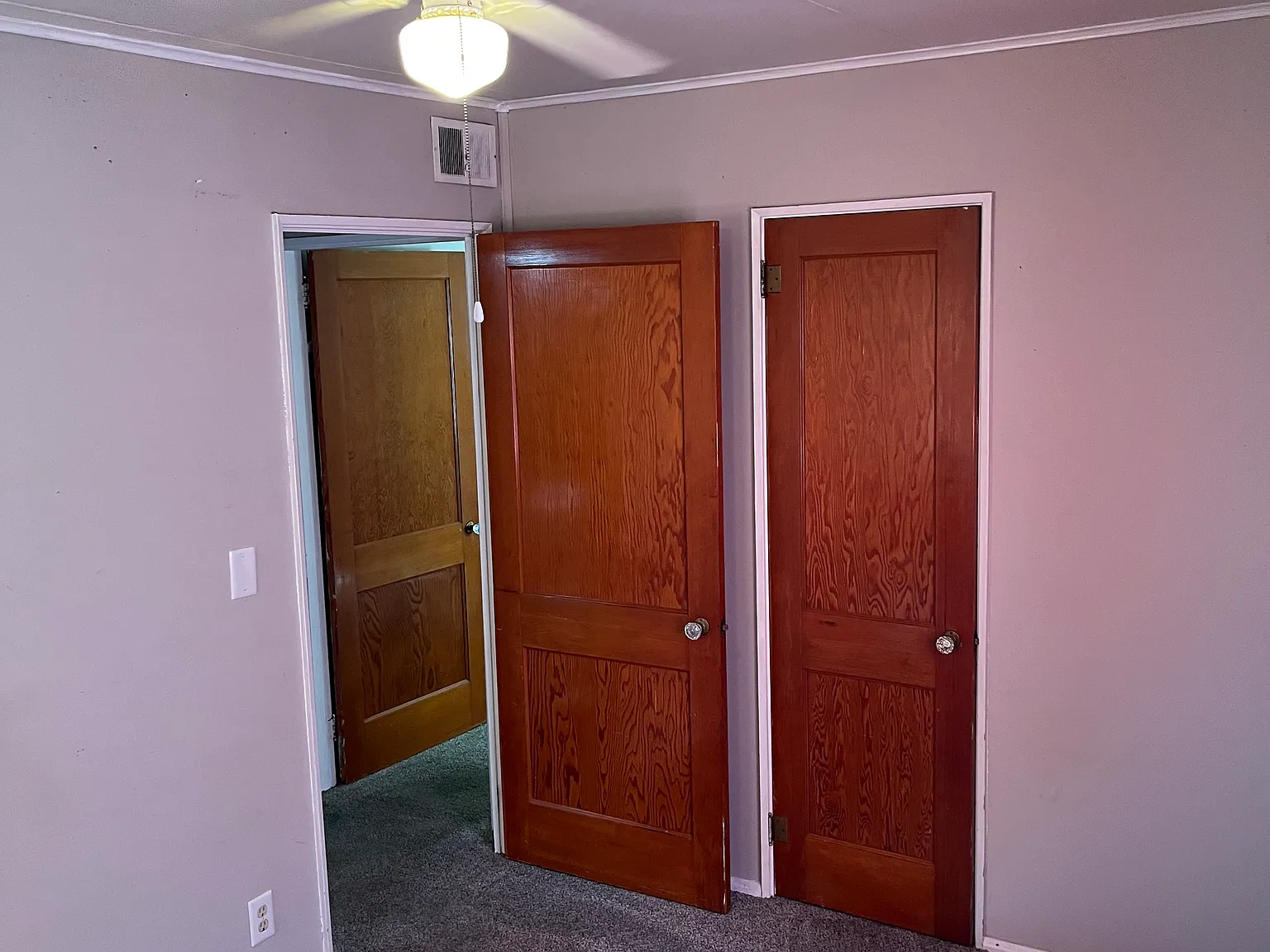 2 bed, 720 sqft, $1,200 — Photo 4