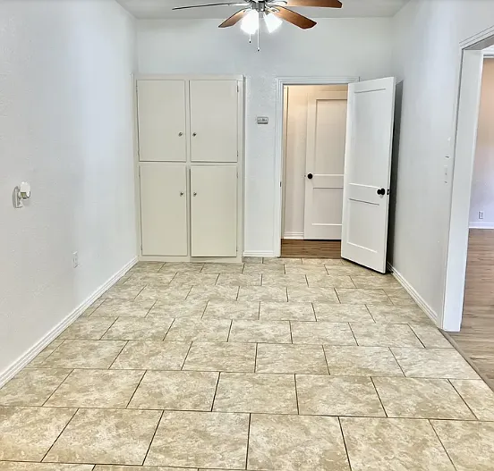 454 Winters St — Photo 3