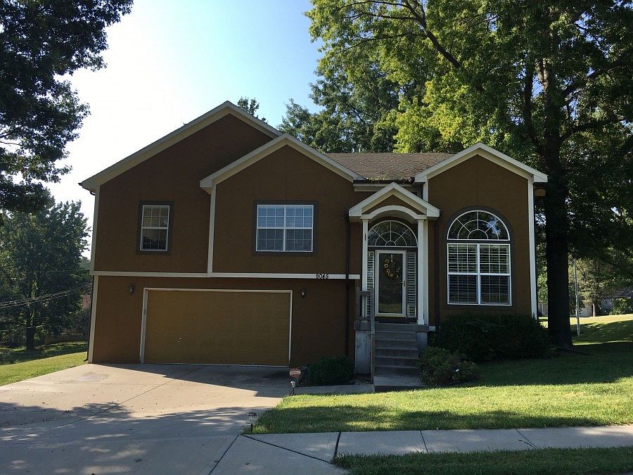 1st image of 9045 E 51st St