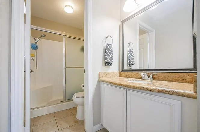 1518 Border Ave #A — Photo 2