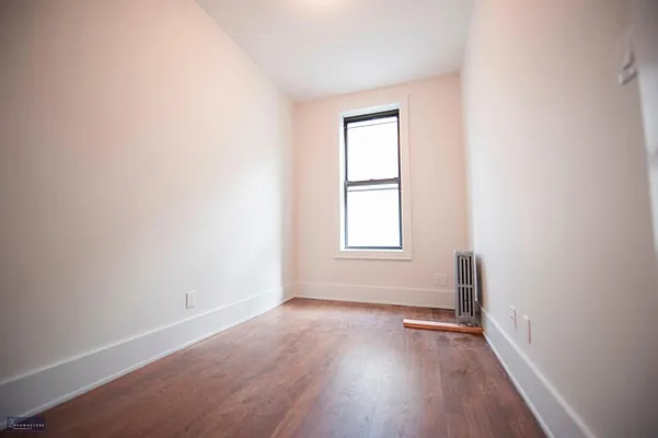 Rented by Brownstone Real Estate | media 4