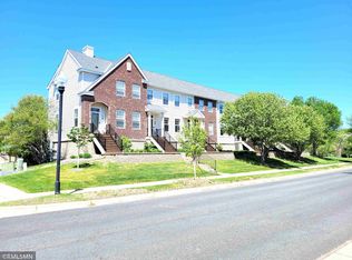 11305 Fergus St NE UNIT D, Blaine, MN 55449