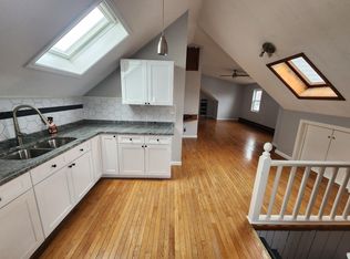 37 Concord St #3, New Bedford, MA 02745