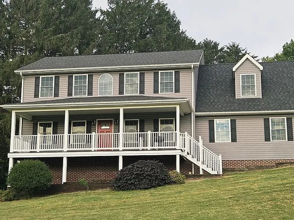 58 Overlook Rd, Waynesboro, VA 22980