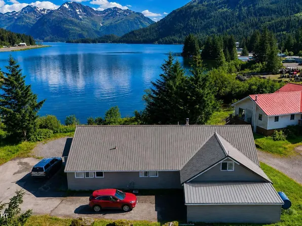 810 Lefevre St, Cordova, AK 99574
