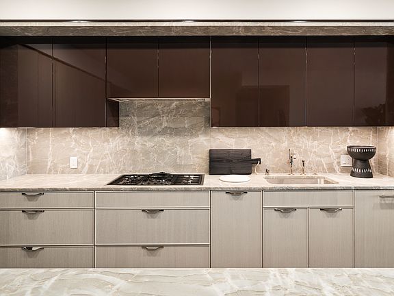 4th image of 2525 Van Ness Ave #Penthouse 2