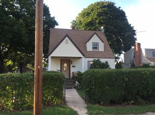 29 President St, Huntington Station, NY 11746