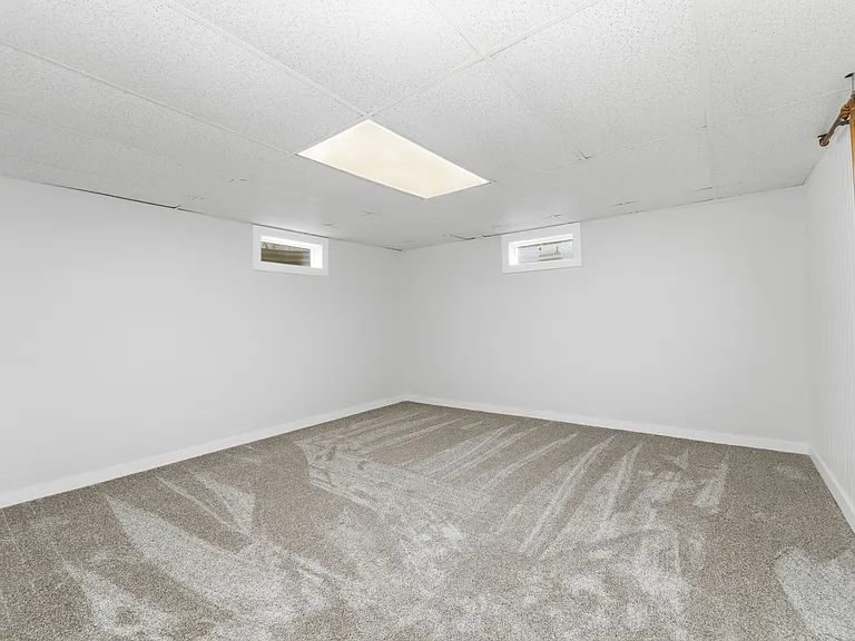 1125 W Warn Way — Photo 17