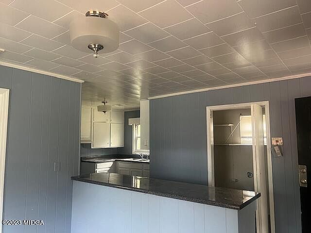 2nd image of 3475 Travis Blvd