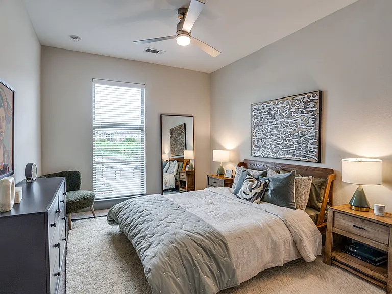 Lenox Lake Highlands — Photo 21