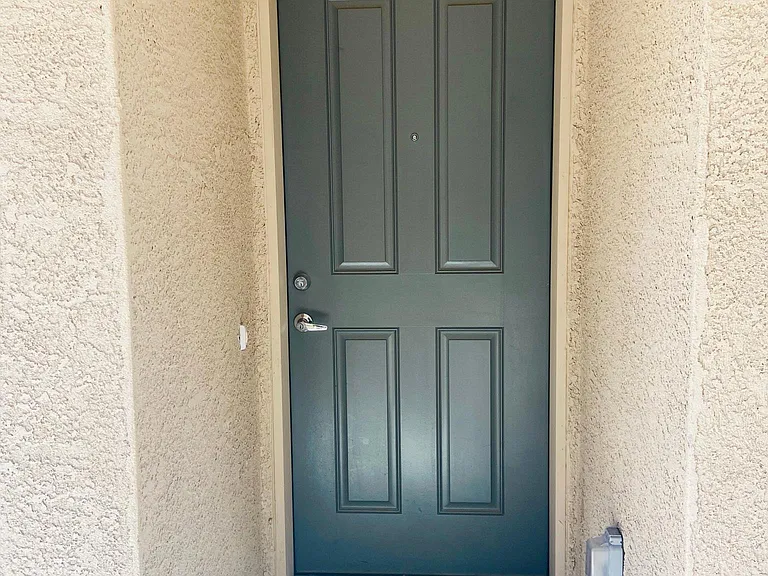 3172 Sterling Ridge Cir — Photo 2