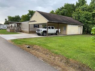29405 Apricot Ln, Vacherie, LA 70090
