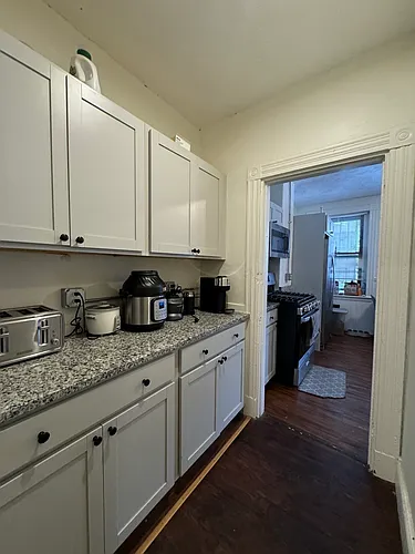 868 Huntington Ave #2 Photo 1