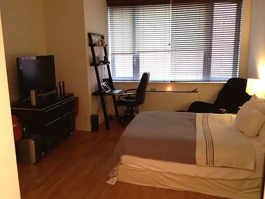 Rented by Owner | media 31