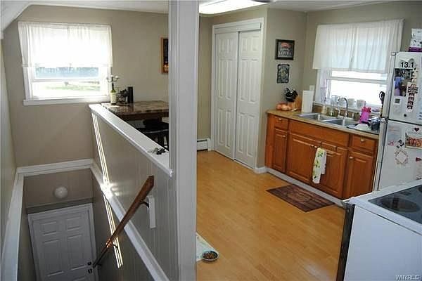 1st image of 354 Grove St