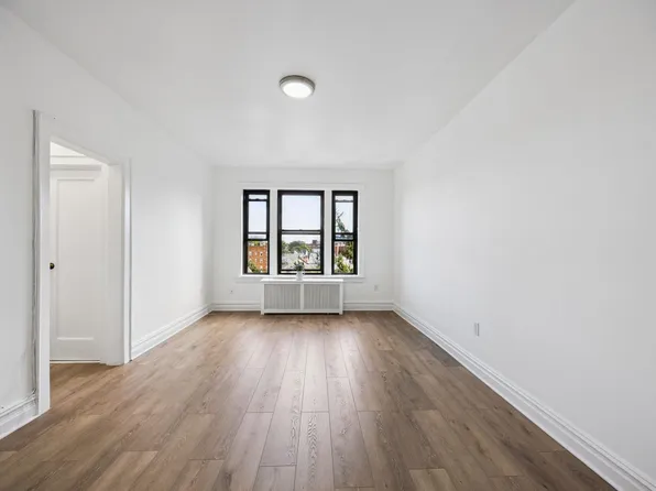 56 Glenwood Ave APT 55, Jersey City, NJ 07306