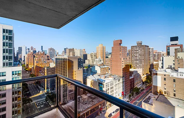 Rented by Mirador Real Estate | media 15