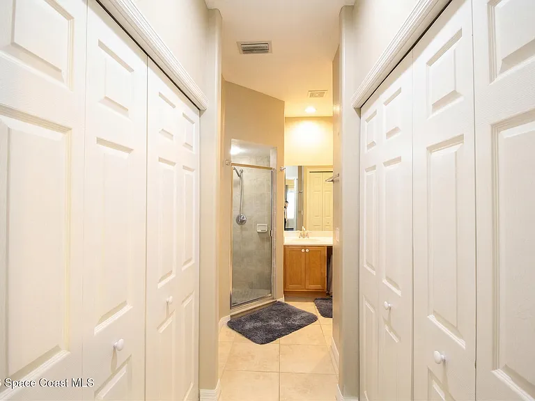 101 Majestic Bay Ave — Photo 38