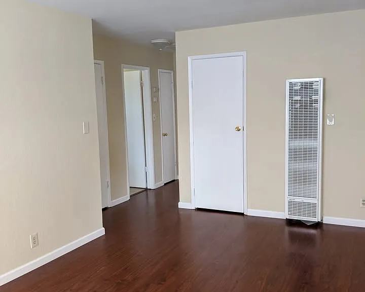 498 Doyle Rd #4 — Photo 4