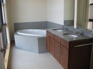 159 N Jackson St APT 402, Milwaukee, WI 53202