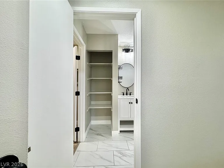 5181 Pioneer Ave #102 — Photo 21