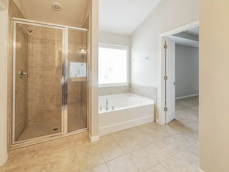 314 Lenore Ct — Photo 11