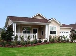 103 Seaward Dr, Holly Ridge, NC 28445