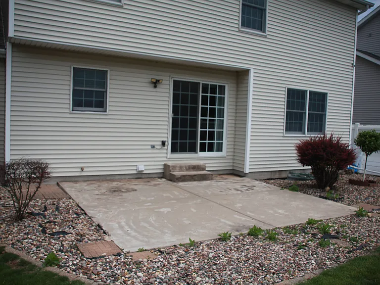 3125 Old Jamestown Rd — Photo 49