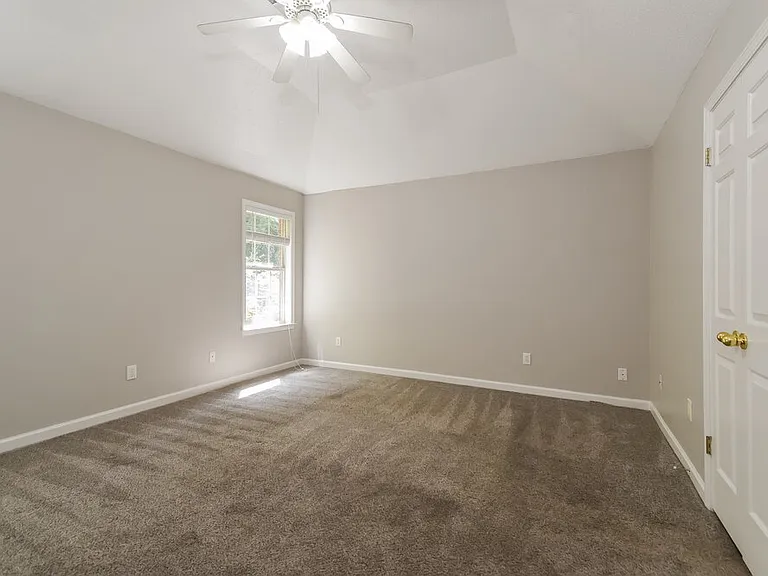 7510 Bakers Glenn Ln — Photo 11