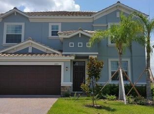 11915 Frost Aster Dr, Riverview, FL 33579