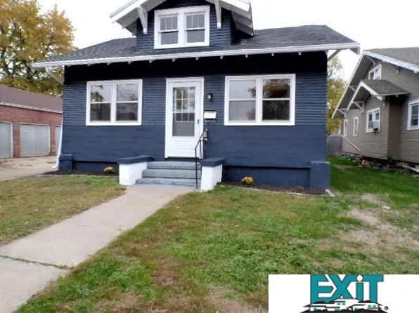 430 N 8th St, Beatrice, NE 68310