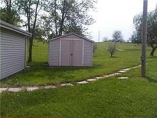 3rd image of 5098 SE Piute Dr