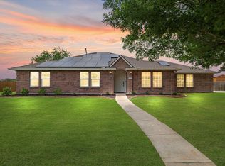 1036 Ridgetop Dr, Justin, TX 76247