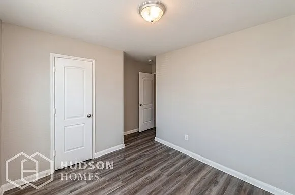 120 Ryan St — Photo 9