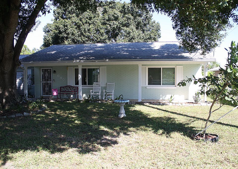1st image of 680 Wakulla Dr SE