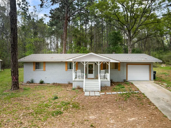 37 W Pennington Loop, Purvis, MS 39475