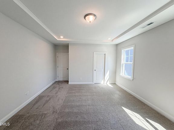 4th image of 169 Corapeake Way