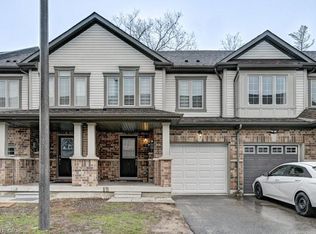 570 Linden Dr #26, Cambridge, ON