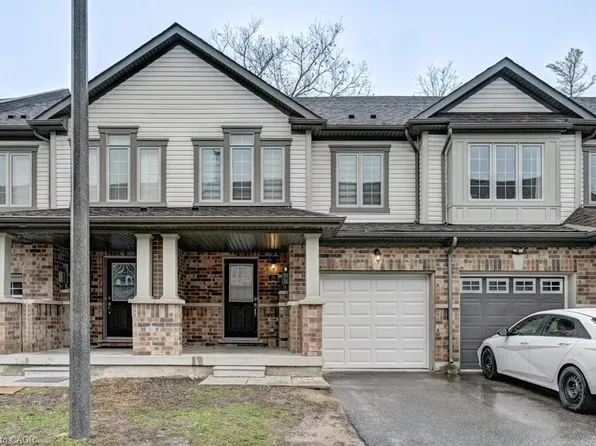 570 Linden Dr #26, Cambridge, ON N3H 0C9