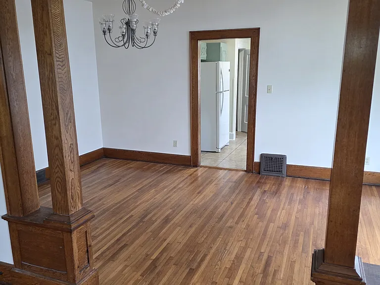 867 S Rockhill Ave — Photo 2