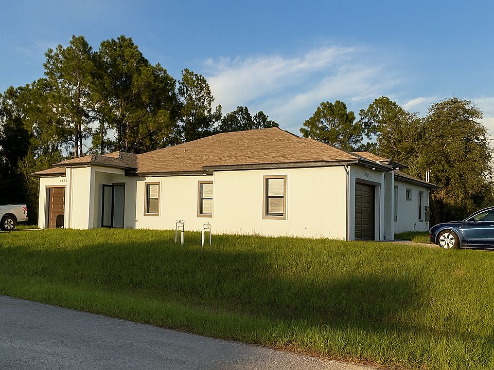 Seperate Entry from 2 roads for duplex