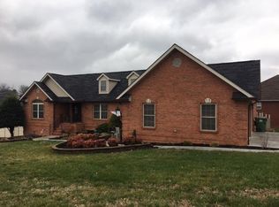 1405 Crestridge Dr, Maryville, TN 37804