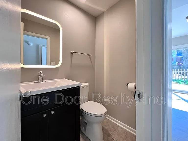 1103 London Company Way — Photo 6